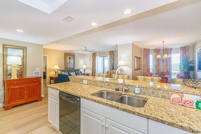 $629,900 | 9994 Beach Club Drive, Unit 805, Myrtle Beach, SC 29572