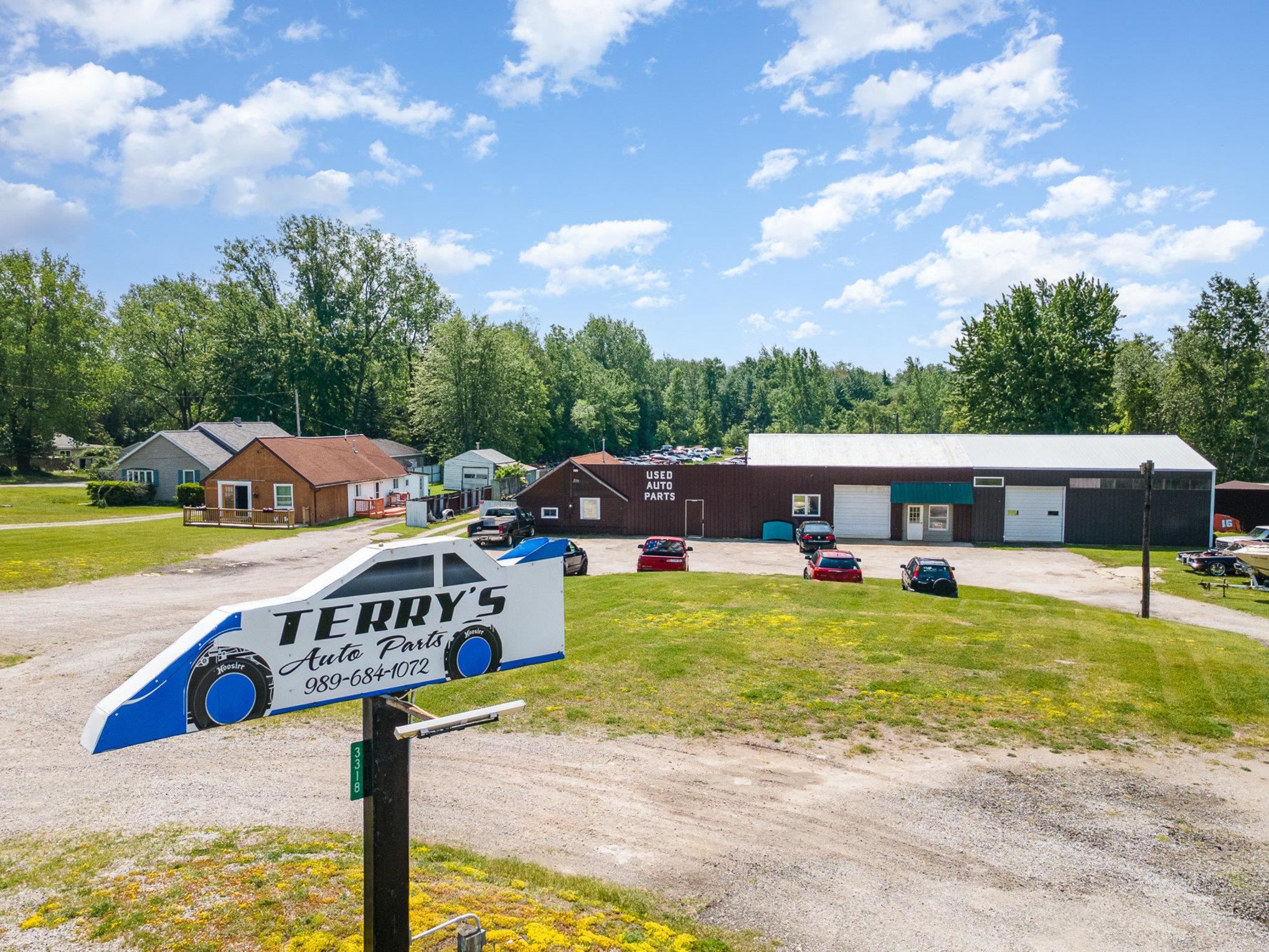 3322 Old Kawkawlin Road Bay City, MI 48706 - Photo 4 of 38