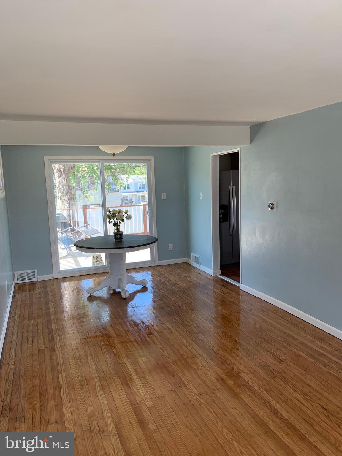 240 West Roland Road Brookhaven, PA 19015 - Photo 3 of 26 Gallery Image 3