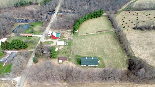 $1 | 53699 Flatbush Road, Three Rivers, MI 49093