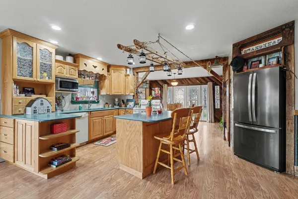 $1 | 53699 Flatbush Road, Three Rivers, MI 49093