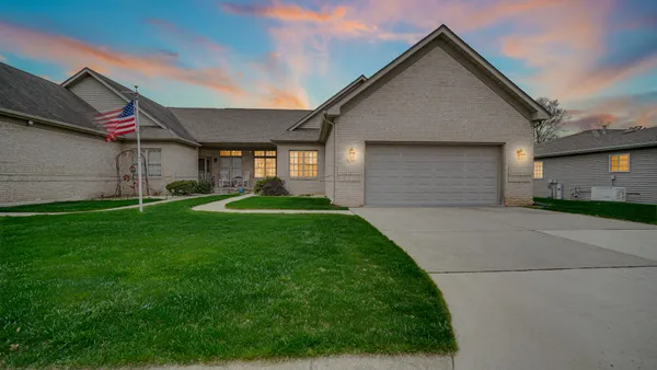 $249,000 | 308 Carnation Street Northeast, De Motte, IN 46310