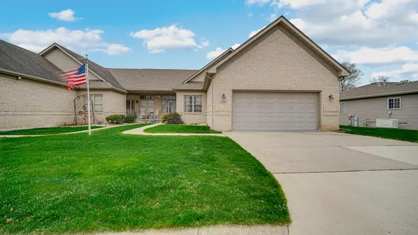 $249,000 | 308 Carnation Street Northeast, De Motte, IN 46310