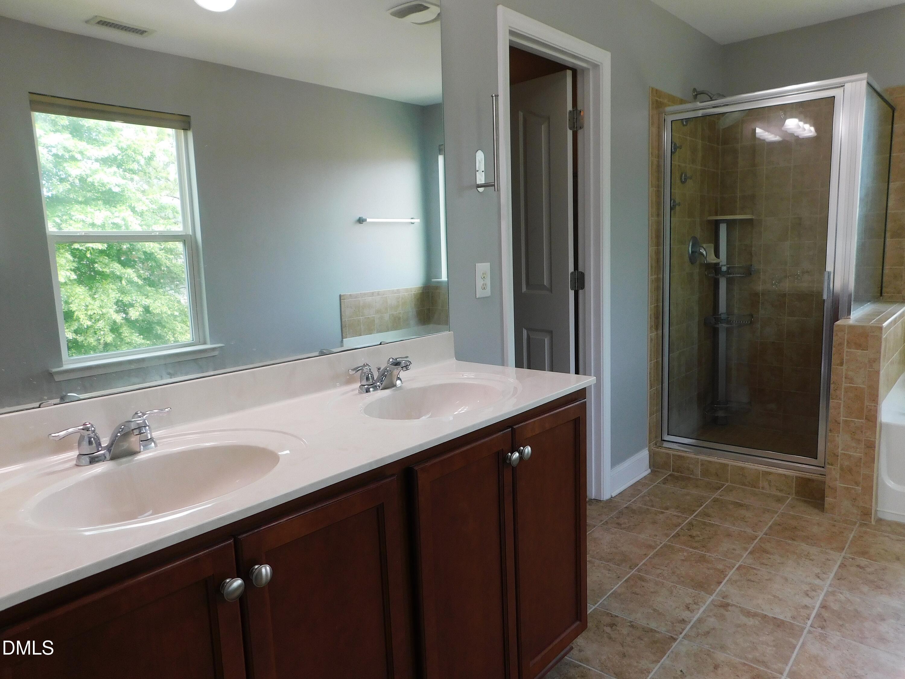 120 Daneborg Road Durham, NC 27703 - Photo 20 of 35 DSCN0062