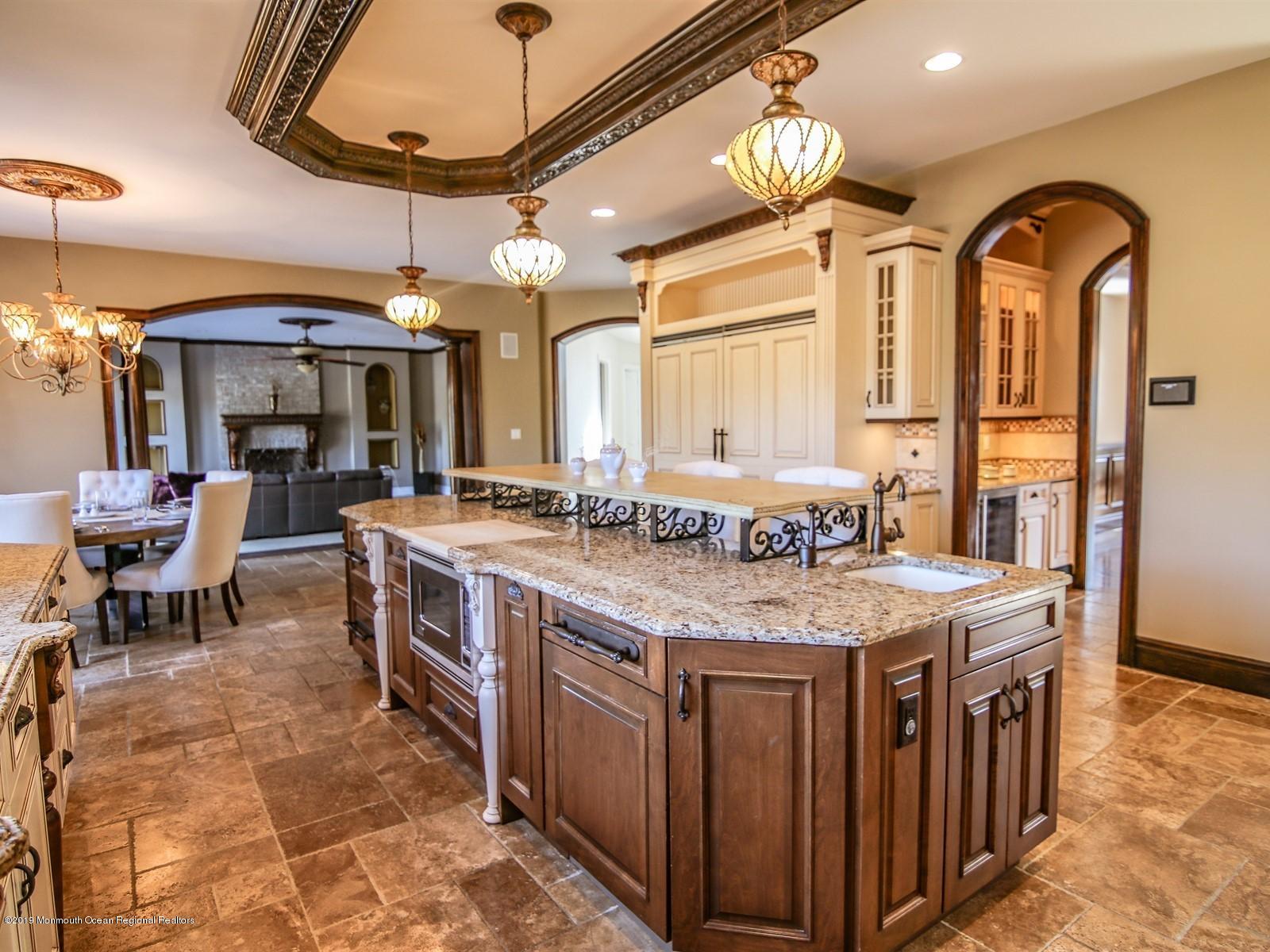 4 Michaels Way Colts Neck, NJ 07722 - Photo 22 of 68 009_Kitchen2