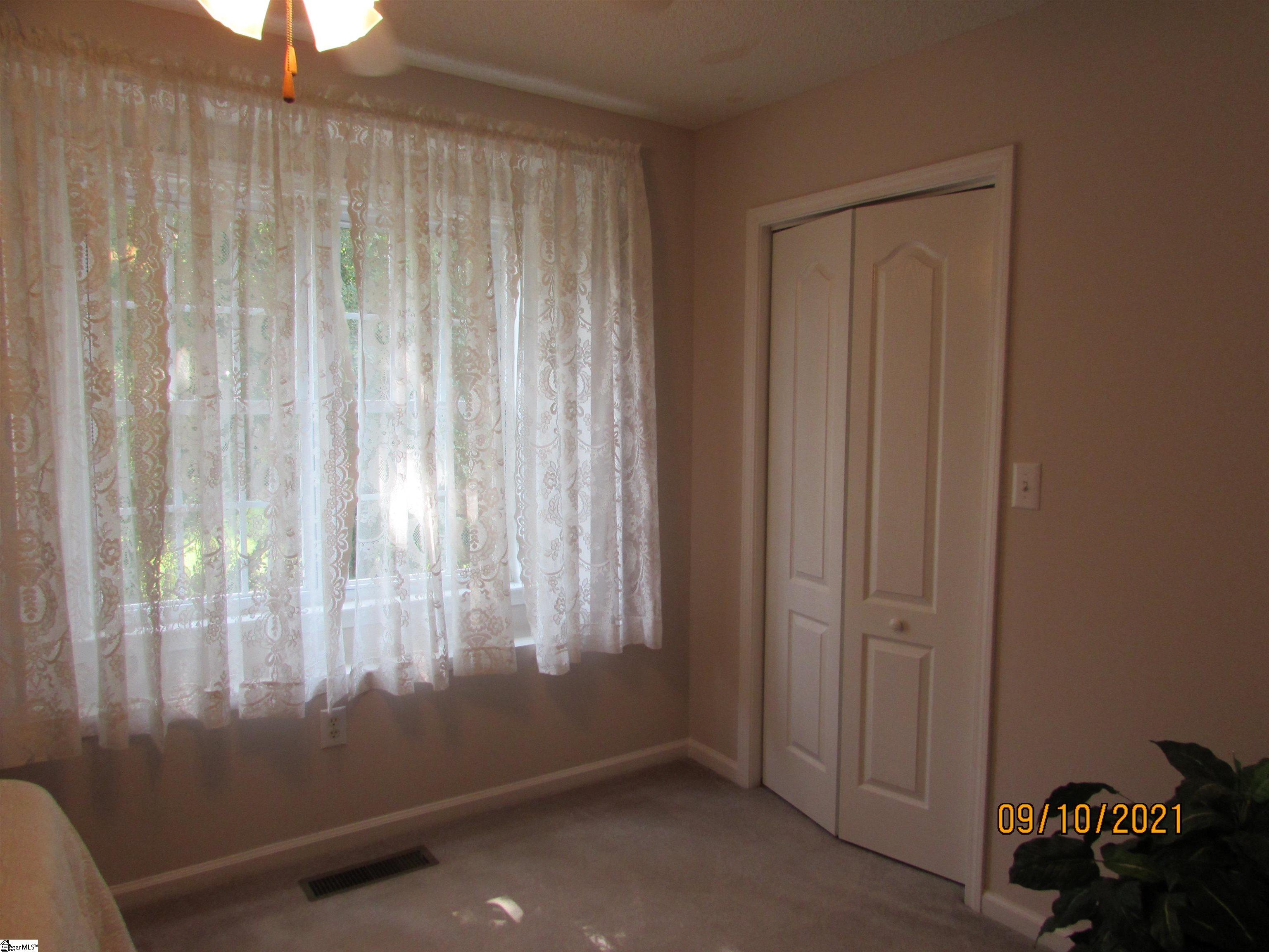 437 Meadow Ridge Road Easley, SC 29642 - Photo 18 of 25 Gallery Image 18