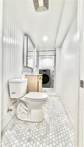 $1,600 | 5341 St Charles Avenue, Unit A, New Orleans, LA 70115