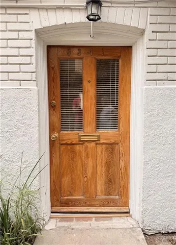 $1,600 | 5341 St Charles Avenue, Unit A, New Orleans, LA 70115