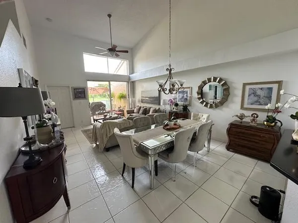 $3,000 | 1113 Southwest 158th Avenue, Pembroke Pines, FL 33027