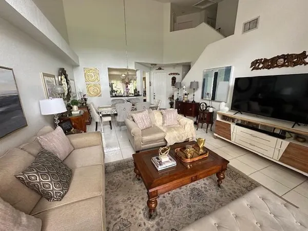 $3,000 | 1113 Southwest 158th Avenue, Pembroke Pines, FL 33027