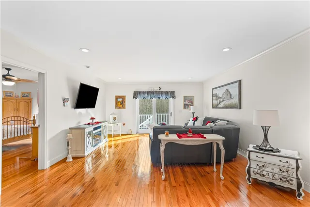 $490,000 | 1520 Chopmist Hill Road, Unit 14, Scituate, RI 02857