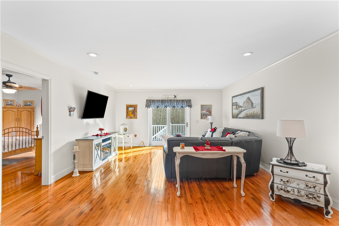 1520 Chopmist Hill Road, Unit 14 Scituate, RI 02857 - Photo 10 of 29