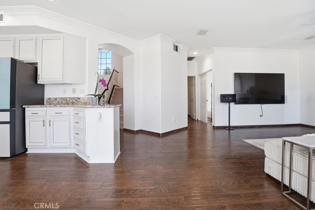 768 Ochee Circle Corona, CA 92879 - Photo 23 of 75