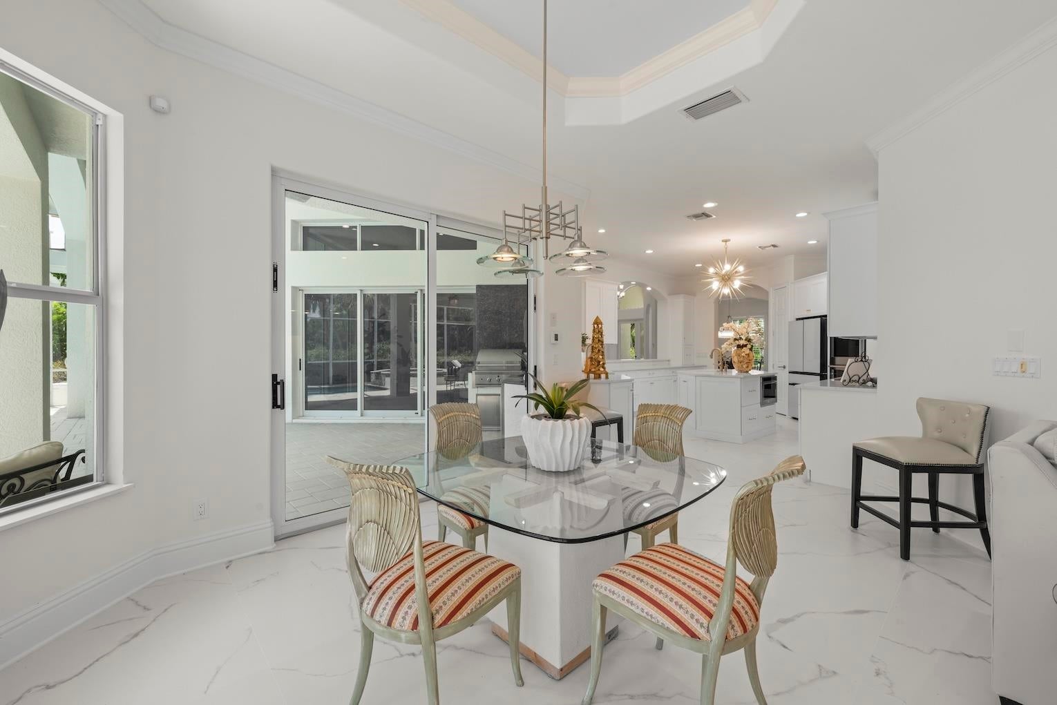 2302 Wulfert Road Sanibel, FL 33957 - Photo 12 of 48 Gallery Image 12