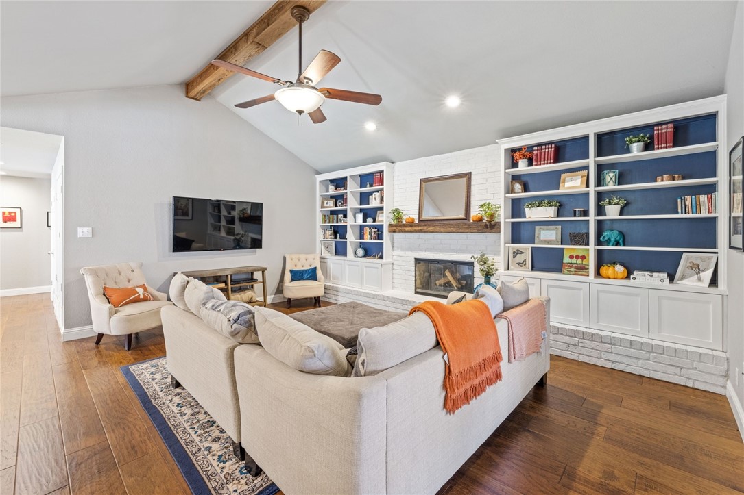 104 Highview Road Georgetown, TX 78628 - Photo 8 of 22