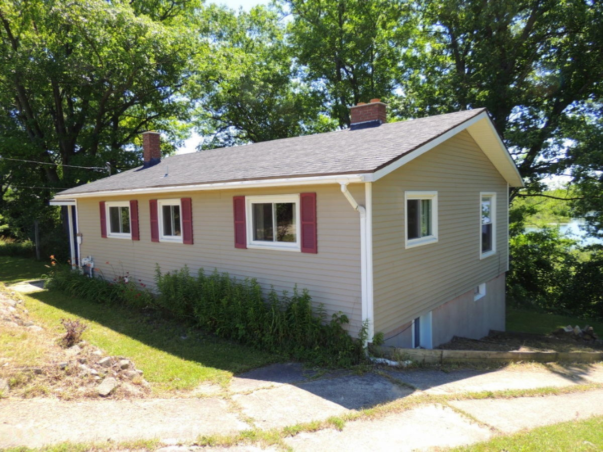 13041 Wedel Road Trufant, MI 49347 - Photo 4 of 39 DSCN3736