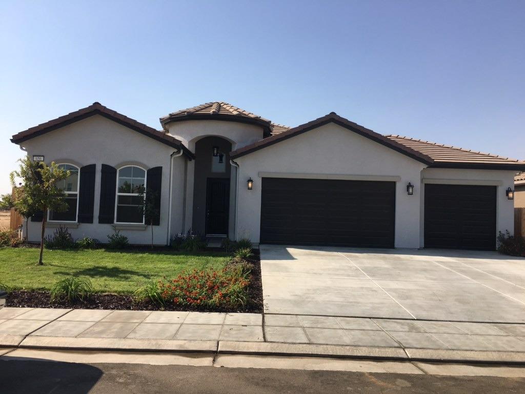 656 Alpine Way Madera, CA 93636 - Photo 1 of 9 Gallery Image 1