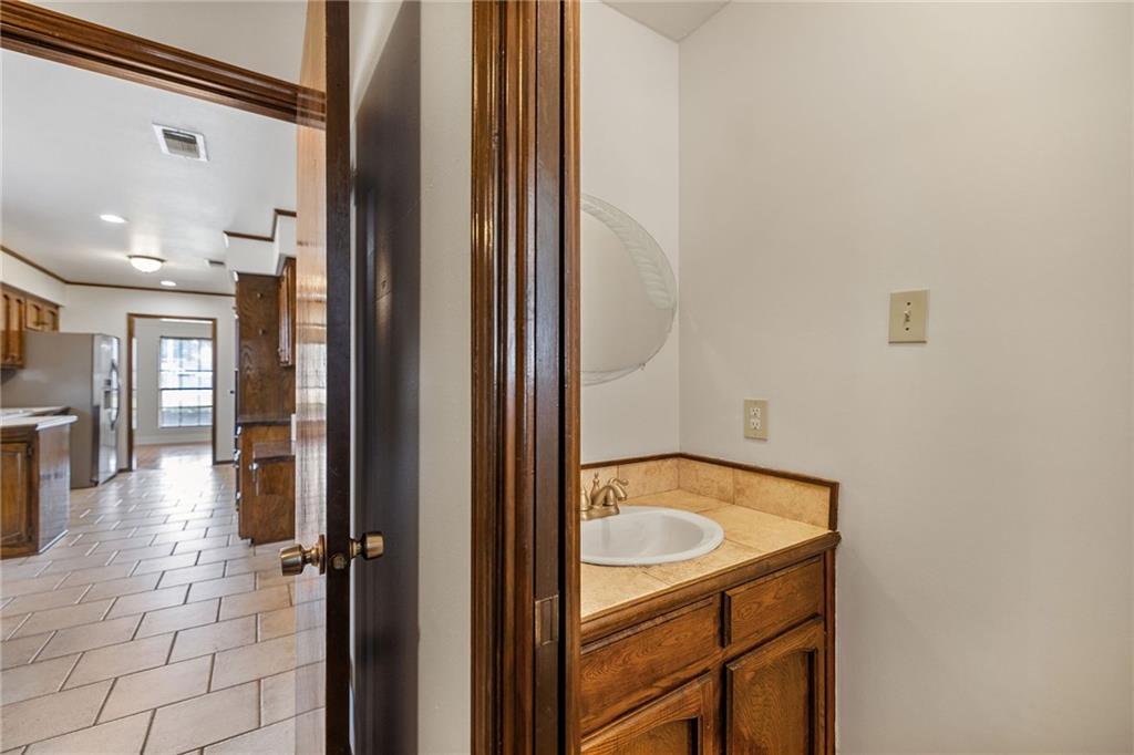 13645 Ridgeview Drive Baton Rouge, LA 70817 - Photo 11 of 26