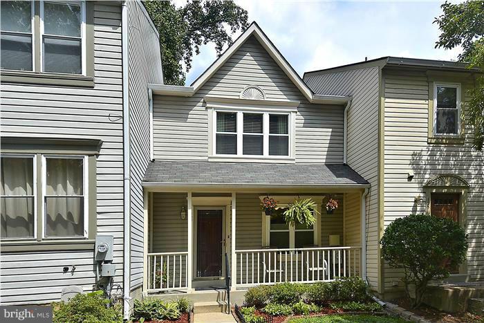 127 Kinsman View Circle Silver Spring, MD 20901 - Photo 2 of 21 a front view of a house