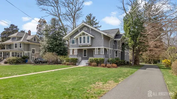 $1,195,000 | 420 Mountain View Terrace, Dunellen, NJ 08812