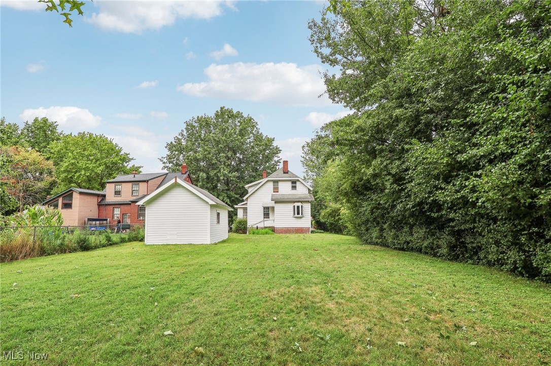1509 Parkhill Road Cleveland Heights, OH 44121 - Photo 22 of 27