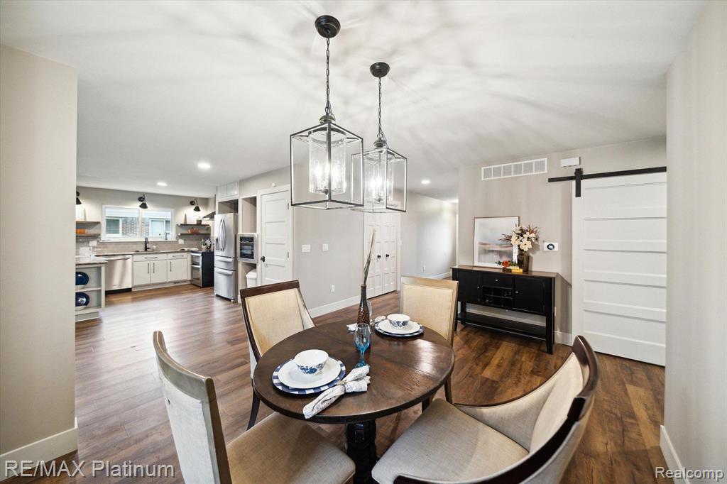 6879 Longwood Road Canton, MI 48187 - Photo 5 of 32 Gallery Image 5