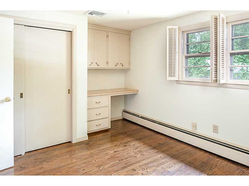 11 Lenox Road Cranston, RI 02920 - Photo 8 of 16 Bedroom.