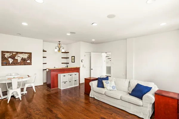 $825,000 | 108 Hunters Run, Nashville, TN 37209