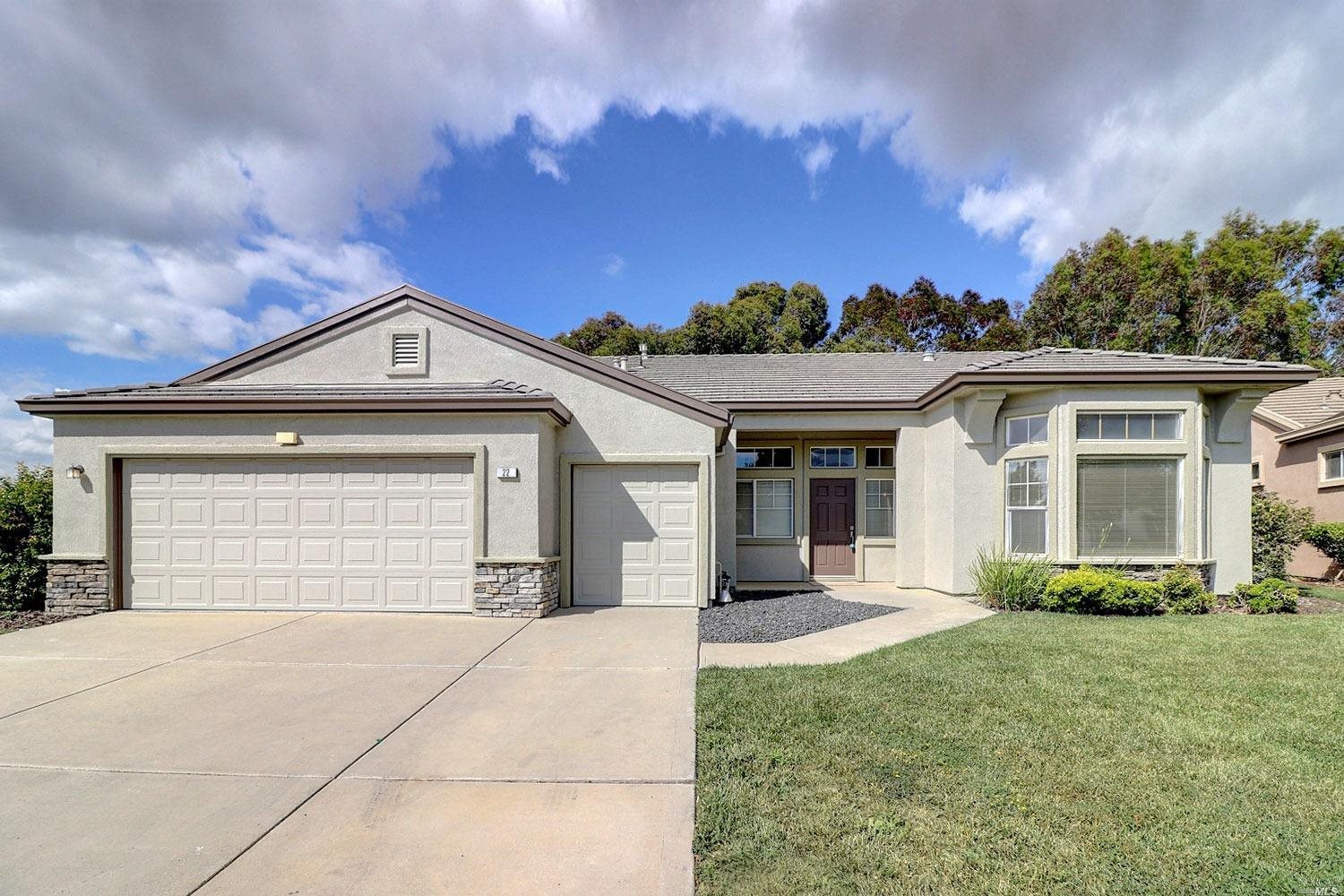22 Arrowhead Court Rio Vista, CA 94571 - Photo 1 of 1 22 Arrowhead ~ The Grand Bank ~ 2065 sf. with formal living and dining, 2 master suites. Den, 2.5 baths, 2.5 car garage on the golf course! No bond assessments on this home.