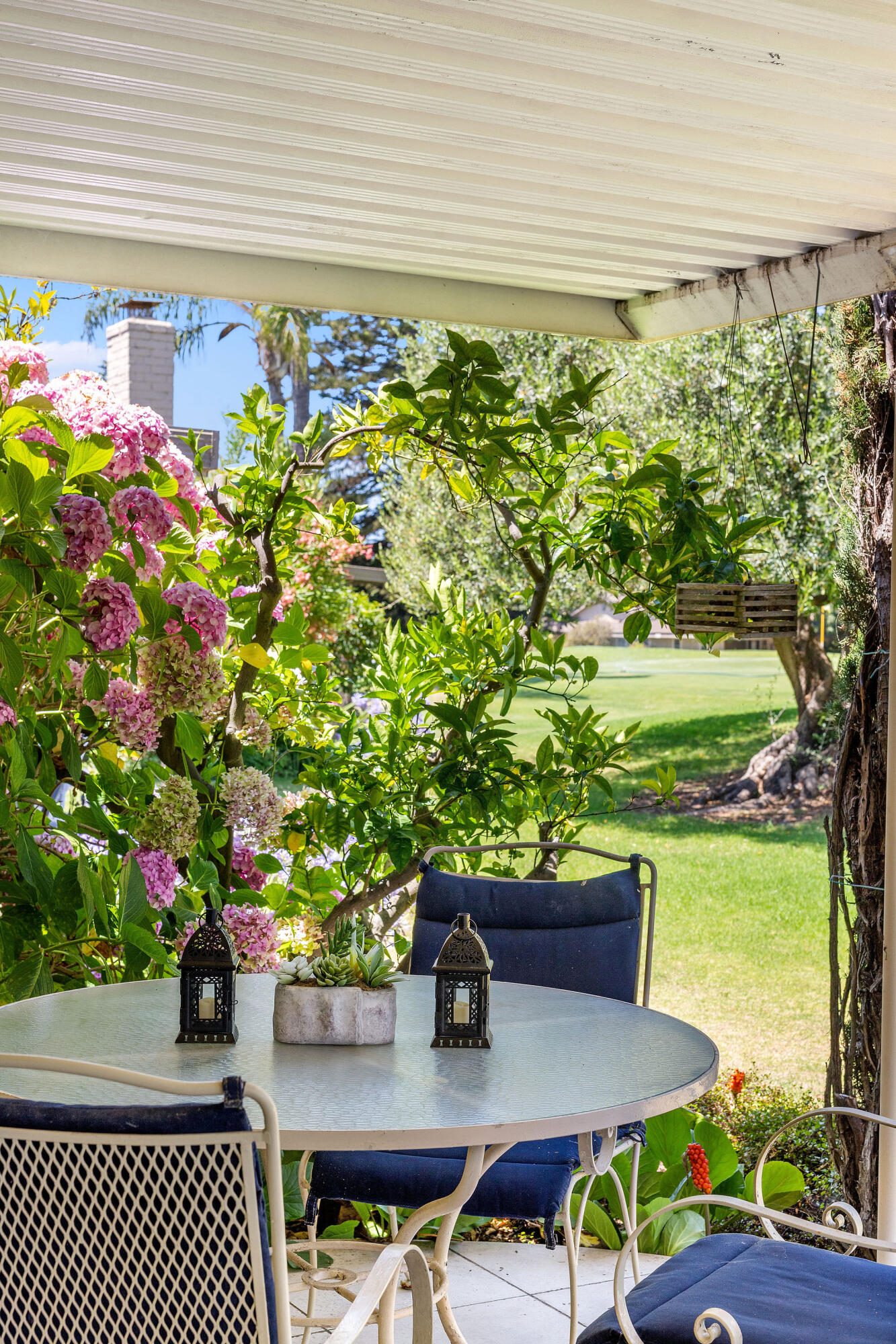 5822 Encina Road, Unit 2 Santa Barbara, CA 93117 - Photo 32 of 42 a view of a outdoor seating area with green space
