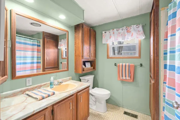 $249,999 | 101 Lillian Avenue, Seabrook, NH 03874