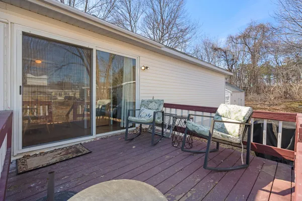 $249,999 | 101 Lillian Avenue, Seabrook, NH 03874