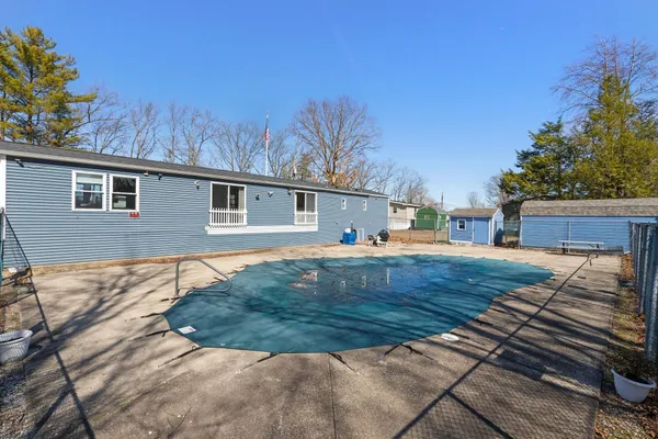 $249,999 | 101 Lillian Avenue, Seabrook, NH 03874