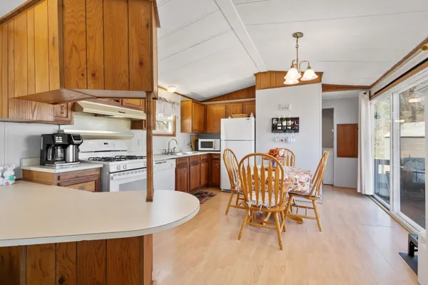 $249,999 | 101 Lillian Avenue, Seabrook, NH 03874