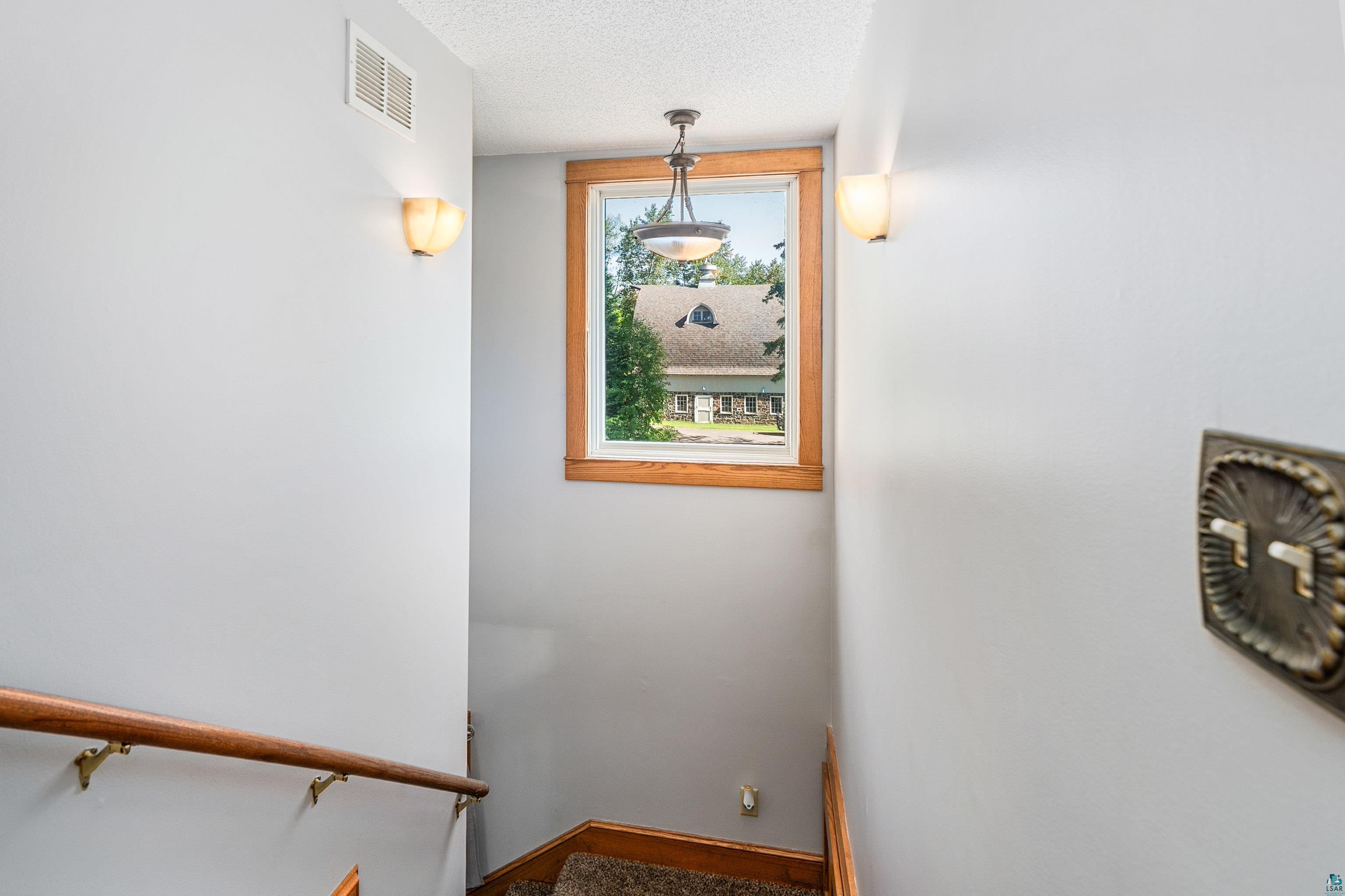 5716 Lakewood Road Duluth, MN 55804 - Photo 27 of 86