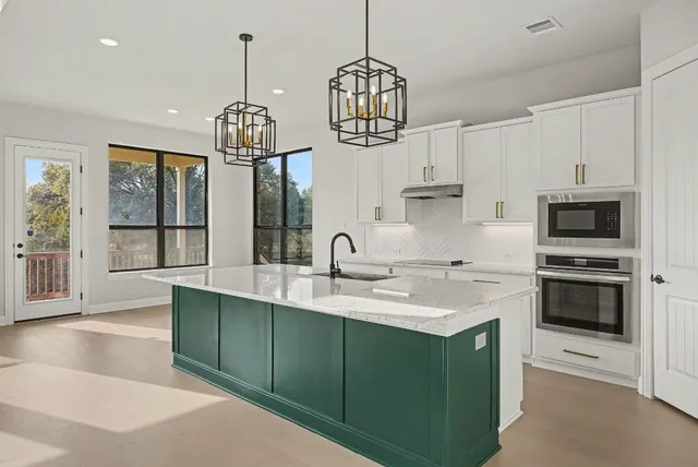 $715,000 | 208 Tovas Secret Cove, Georgetown, TX 78628