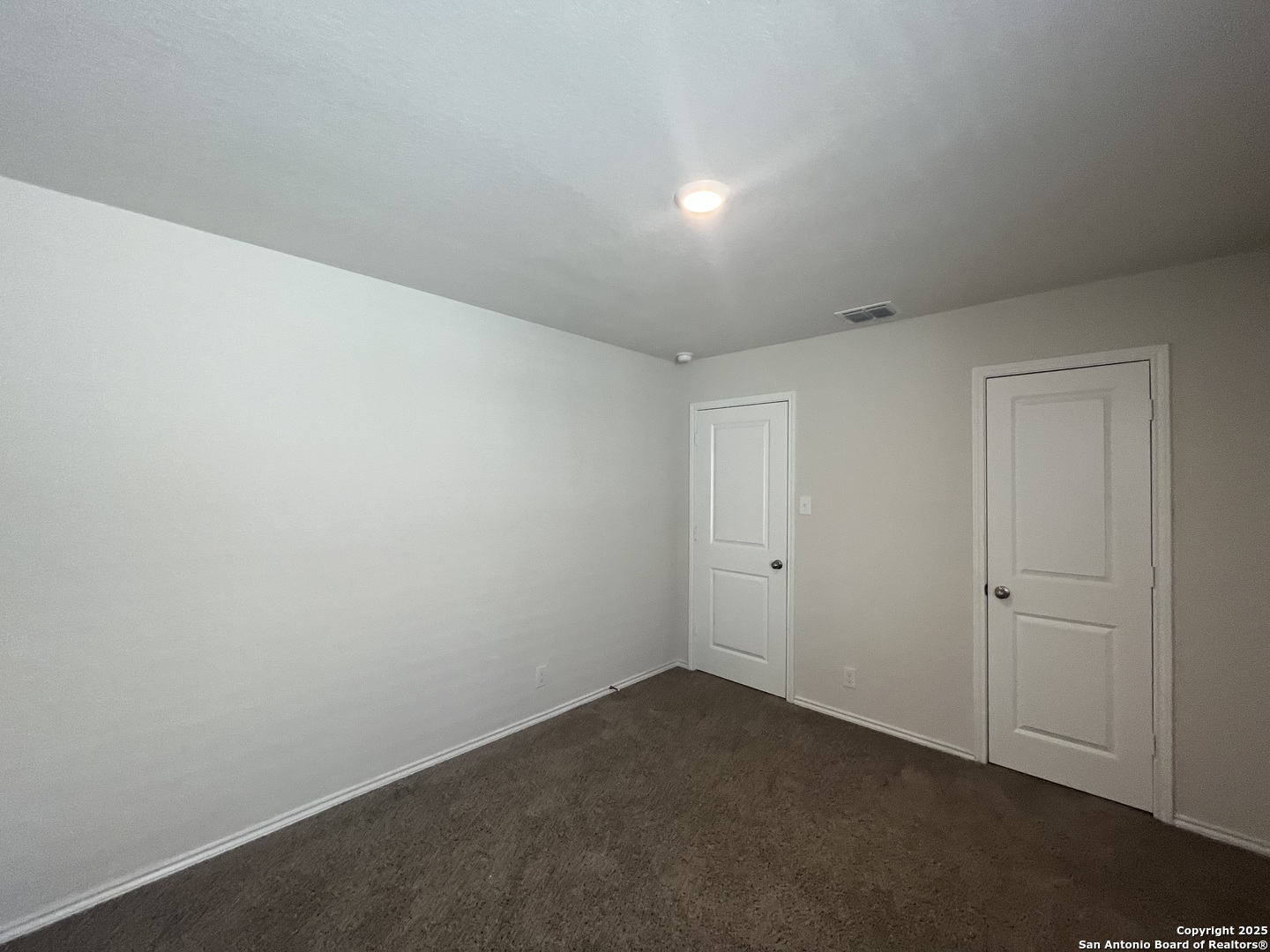 141 Middle Grn Loop Floresville, TX 78114 - Photo 19 of 29 an empty room with a empty space