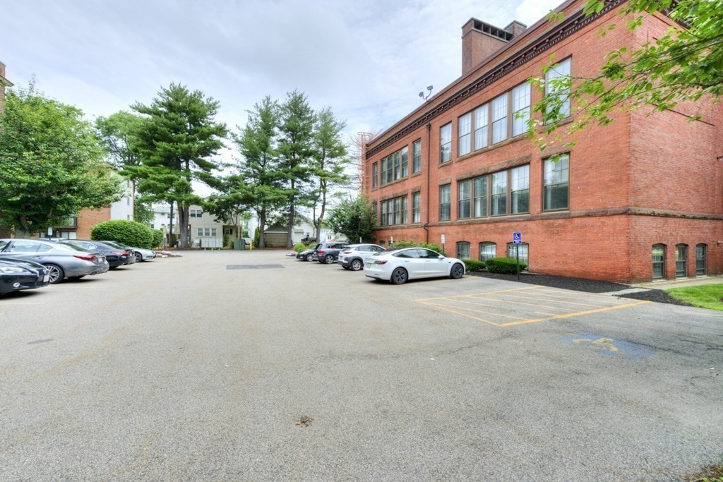 321 Plantation Street, Unit 102 Worcester, MA 01604 - Photo 35 of 35
