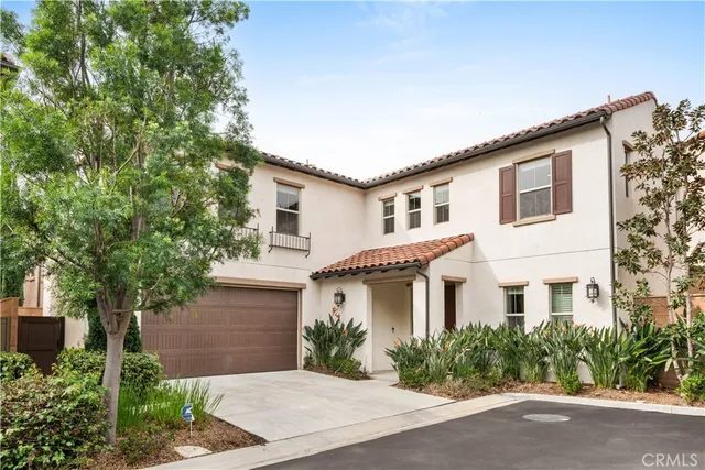 $1,930,000 | 102 Yellow Pine, Irvine, CA 92618
