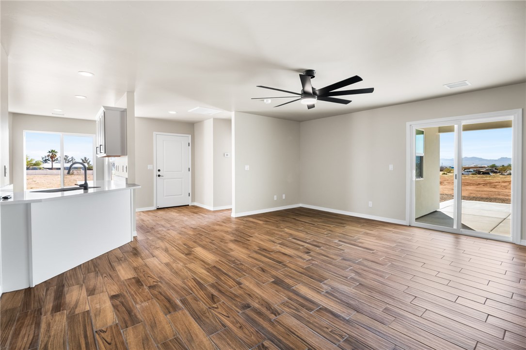3799 Araby Road Golden Valley, AZ 86413 - Photo 6 of 33 Gallery Image 6