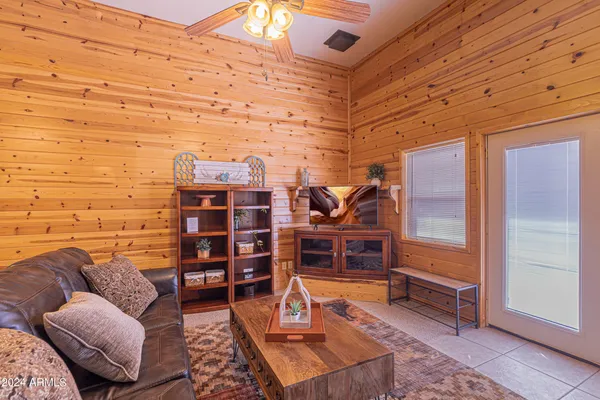 $1,700 | 1042 South Hunter Creek Drive, Unit 1, Payson, AZ 85541