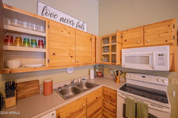 $1,700 | 1042 South Hunter Creek Drive, Unit 1, Payson, AZ 85541