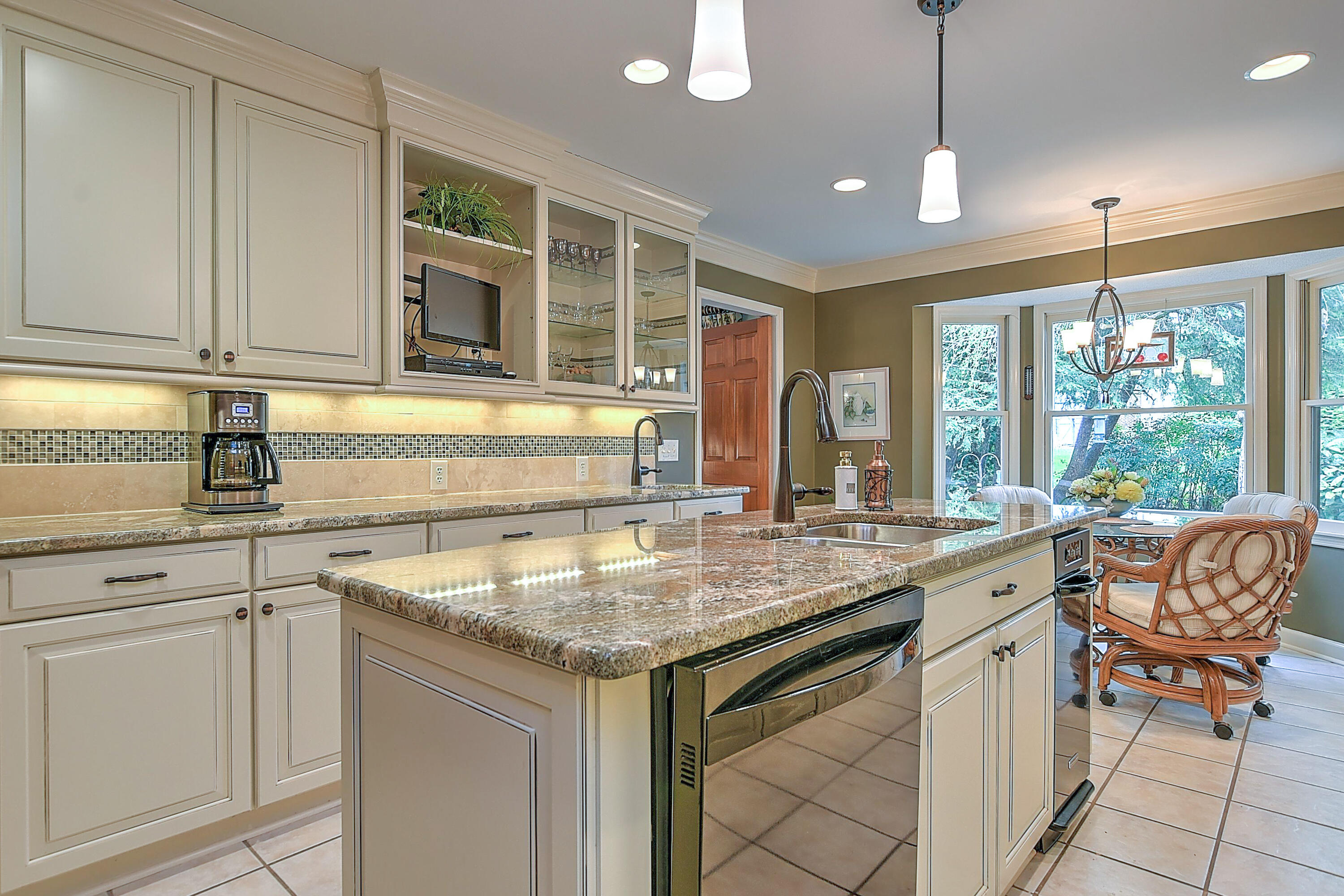 849 Ridgefields Road Kingsport, TN 37660 - Photo 16 of 54 849 Ridgefields Rd-15