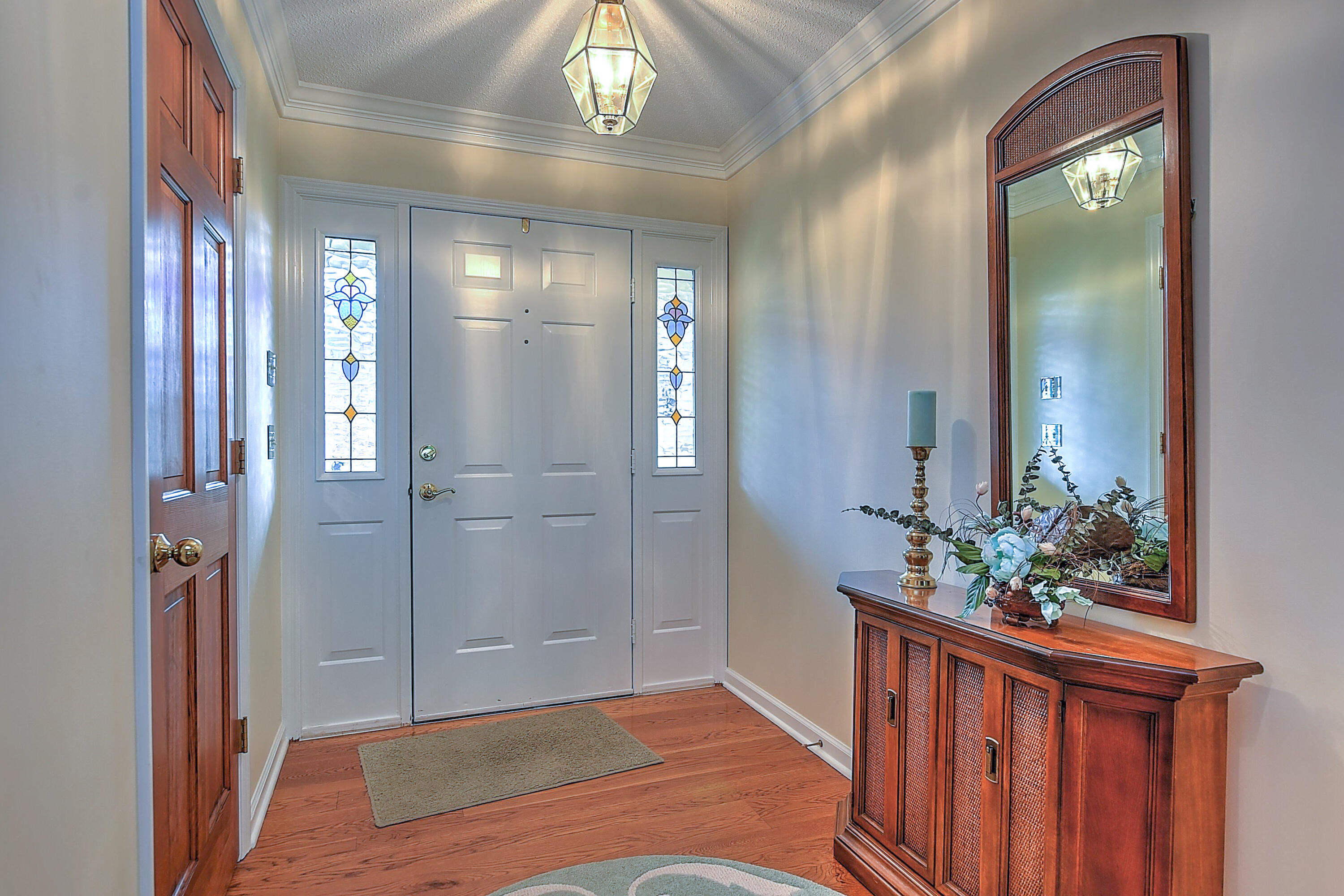 849 Ridgefields Road Kingsport, TN 37660 - Photo 3 of 54 849 Ridgefields Rd-32
