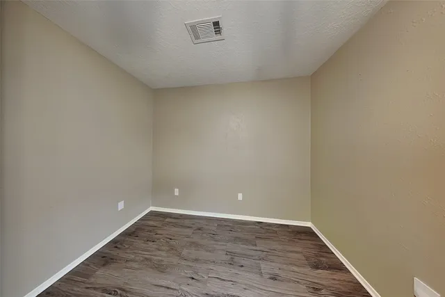 $1,930 | 9906 Dornoch Drive, Houston, TX 77070