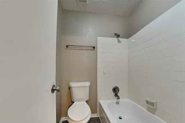 $1,930 | 9906 Dornoch Drive, Houston, TX 77070