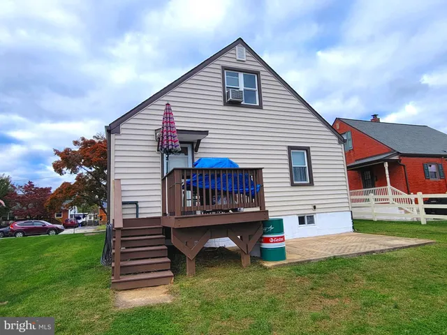 $2,400 | 426 Grant Avenue, Downingtown, PA 19335