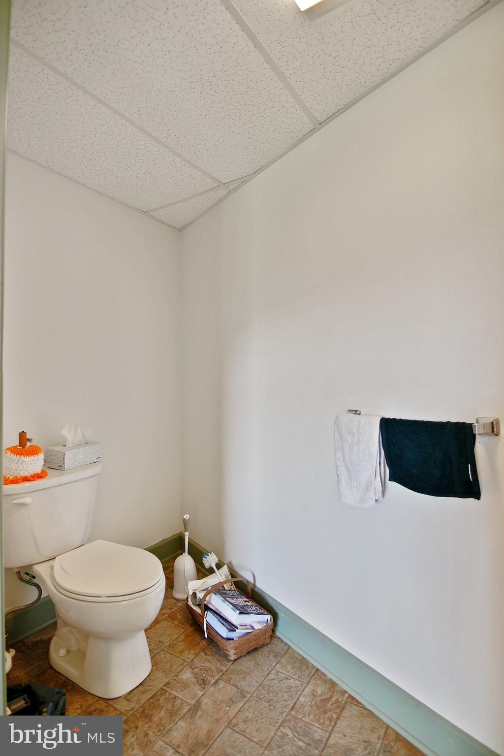 493 Hill Road Hegins, PA 17938 - Photo 15 of 46 Master suite half bath in room.