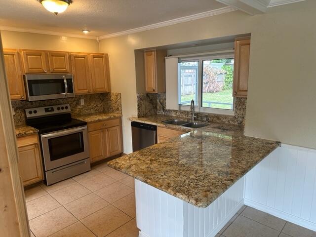5209 Harrison Street Hollywood, FL 33021 - Photo 8 of 30 IMG_5792