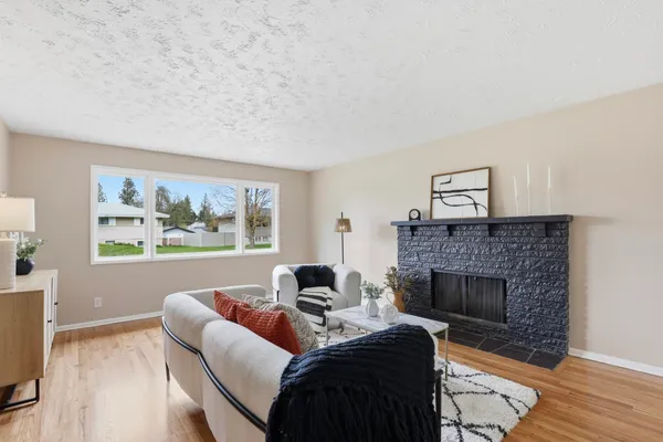 $517,500 | 2420 East 39th Avenue, Spokane, WA 99223